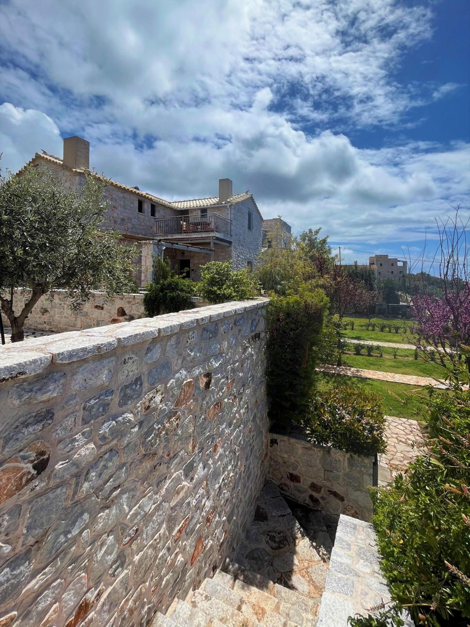Achelatis Traditional Guest Houses Areopoli Exterior foto