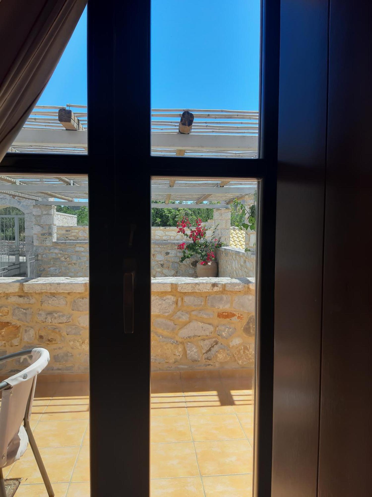 Achelatis Traditional Guest Houses Areopoli Habitación foto